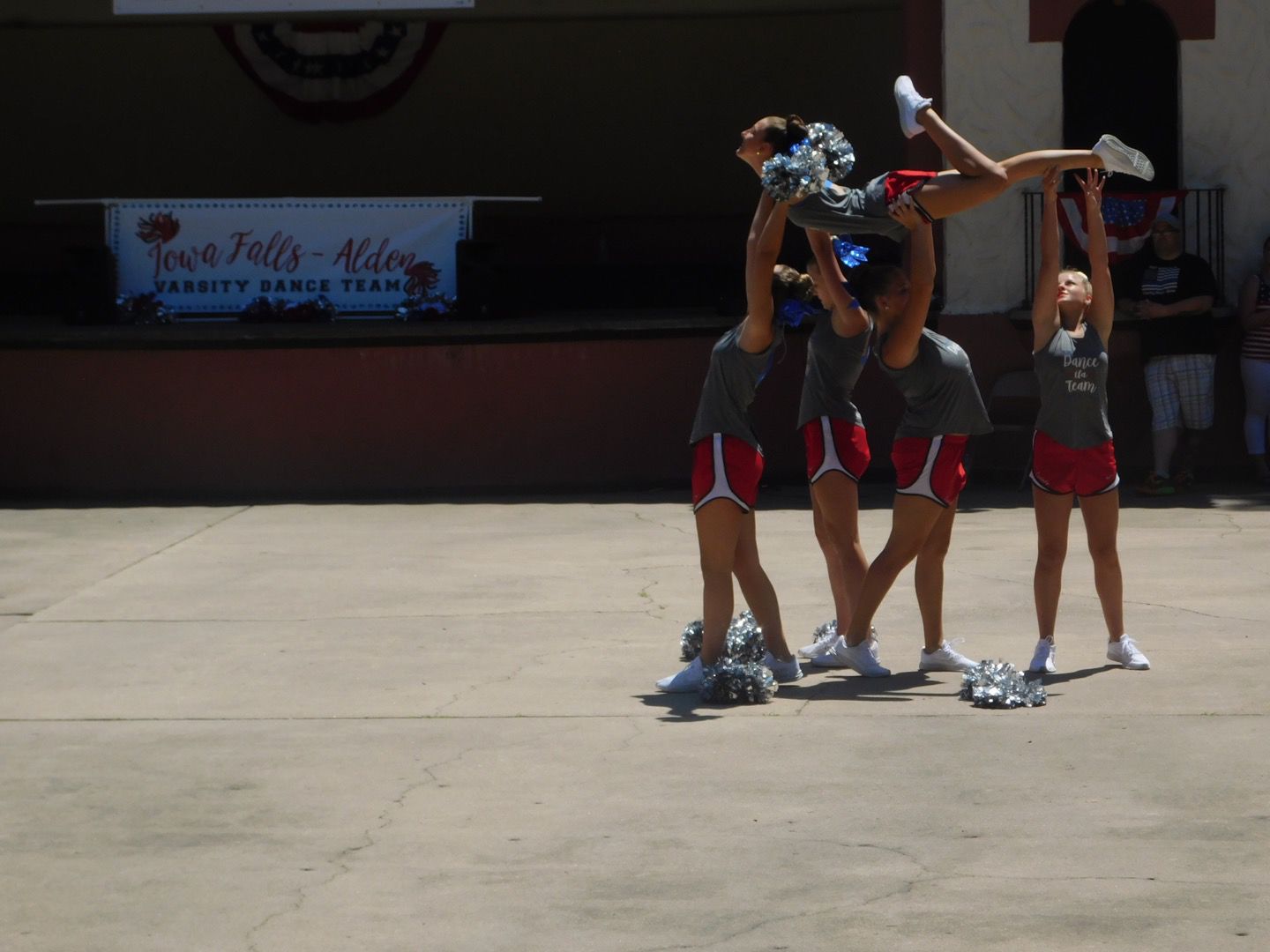IFA_Dance_7921.JPG